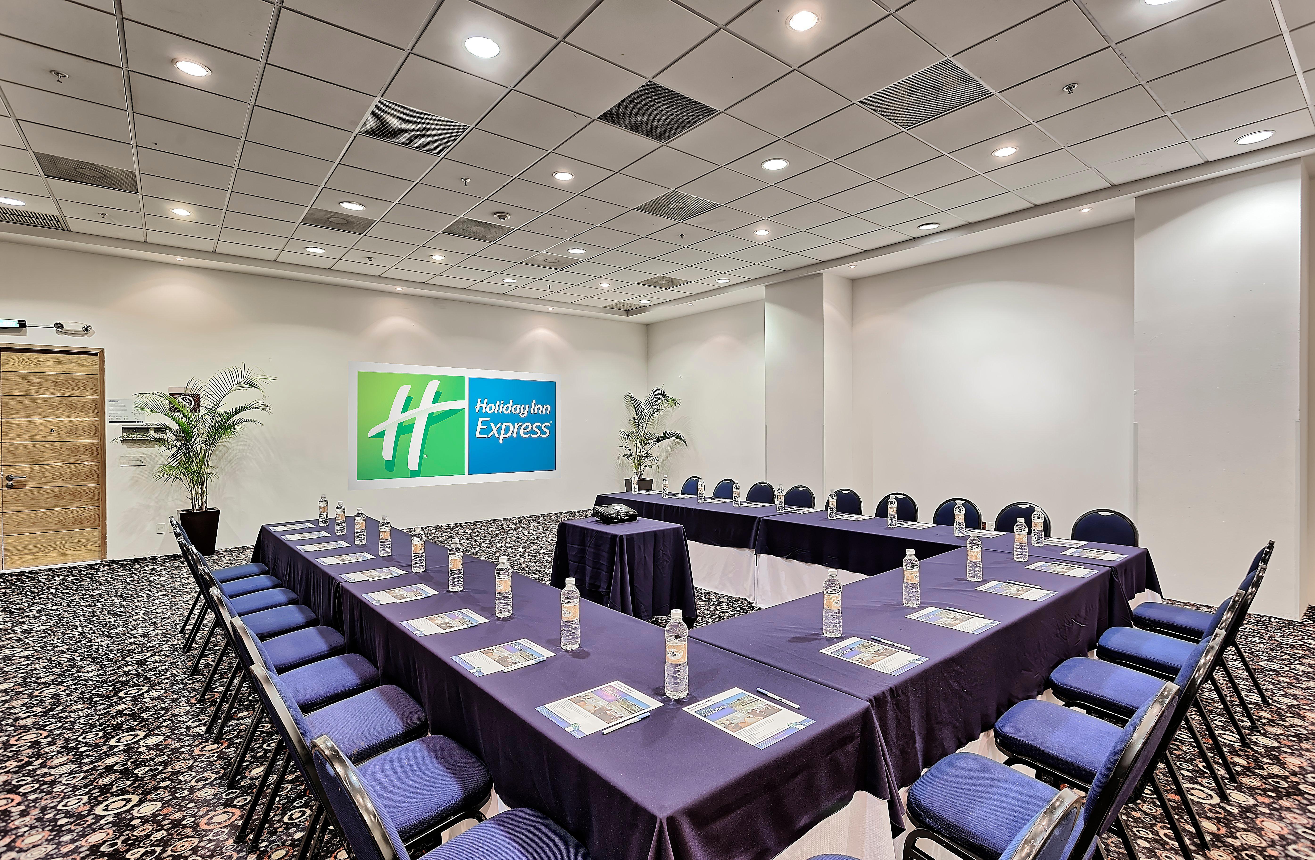 Holiday Inn Express Villahermosa, An Ihg Hotel Exterior photo